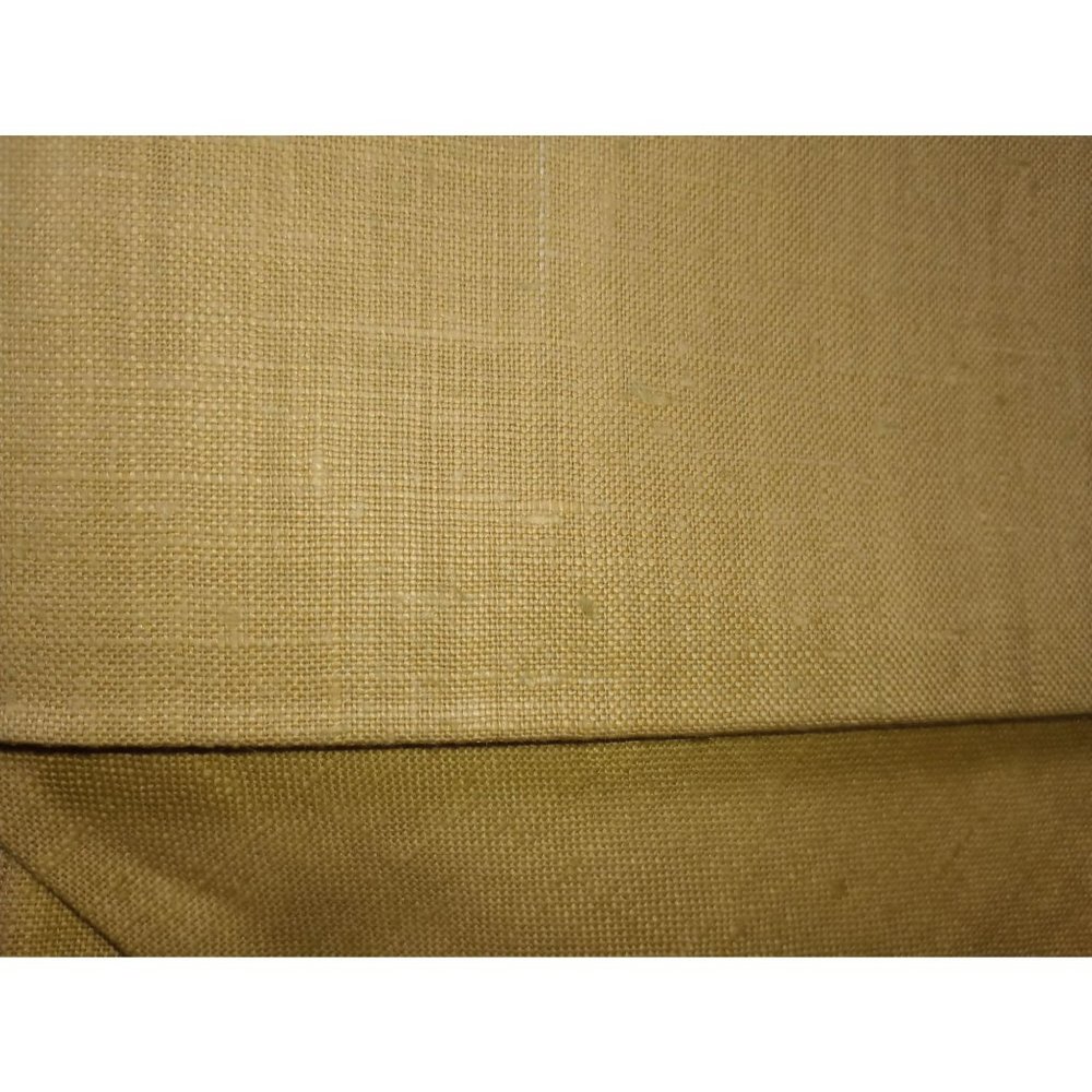 Set of 2 gold polyester 16x16 cloth napkins NWOT